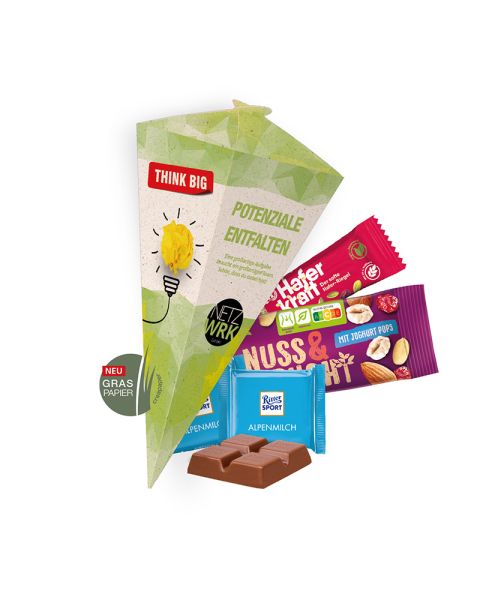 Welcome goodie bag with promotional print