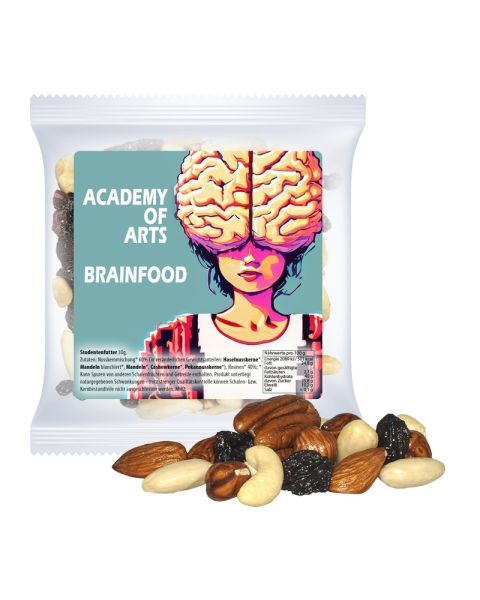 30 g of organic trail mix in a flow pack with a promotional label