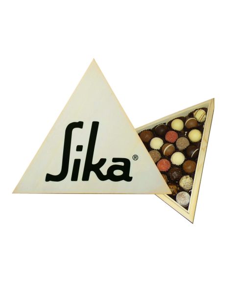 Dreieck-Holzkiste mit 26 Trüffeln