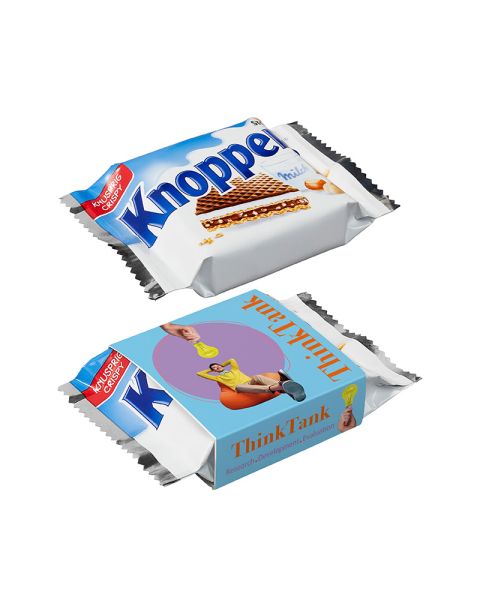 Knoppers in promotional slipcase with logo print