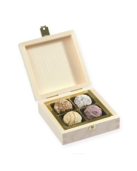 4 Trüffelpralinen in quadratischer Holzbox mit Werbedruck