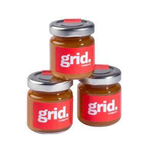 Backofen-Konfitüre im Miniglas mit Banderole