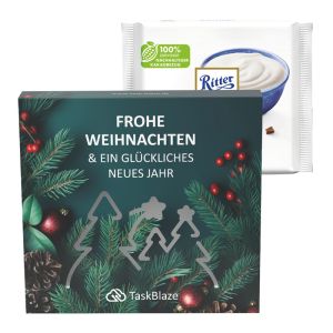 Ritter SPORT Joghurt Schokolade in einer Präsentbox mit einer Wald-Ausstanzung und Werbedruck