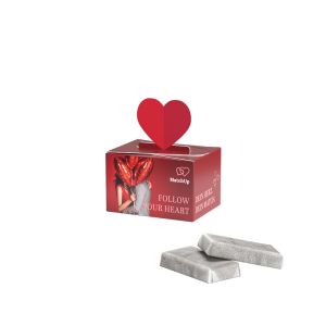 Schokotäfelchen mit Pergaminpapier in Geschenkbox mit Herz und Werbedruck