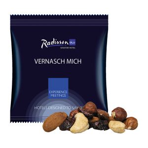 15 g Bio NusskernMix mit Cranberry im Werbetütchen mit Logodruck