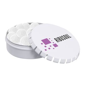 50 g Pfefferminzpastillen in Fußball-Form in Metalldose mit Logodruck