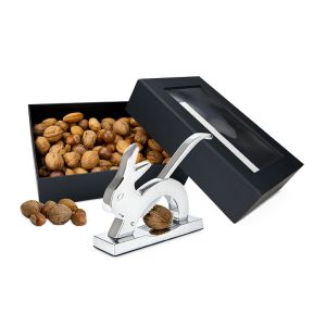 Präsent Hasen-Nussknacker mit Nüssen