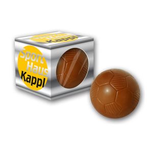 Schokoladen-Fußball in einer Faltschachtel mit einem Sichtfenster und Rundumdruck