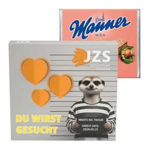 Manner Waffeln in einer Präsentbox mit einer 3D-Herz-Ausstanzung und Werbedruck
