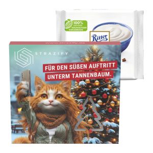 Ritter SPORT Joghurt Schokolade in einer Präsentbox mit einer Tannenbaum-Ausstanzung und Werbedruck