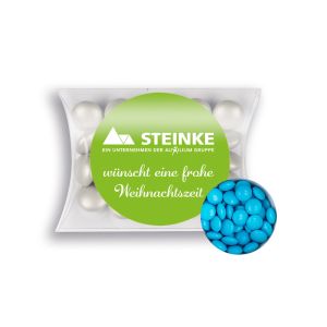 15 g türkise Schoko-Linsen in Mini-Kissen mit Werbeetikett